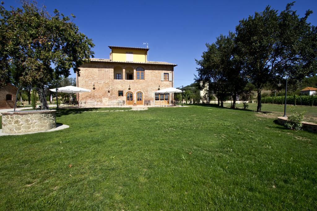 Relais La Leopolda Abbadia di Montepulciano Bagian luar foto