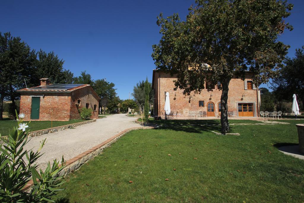 Relais La Leopolda Abbadia di Montepulciano Bagian luar foto